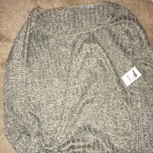 Gray sweater with zipper on the back